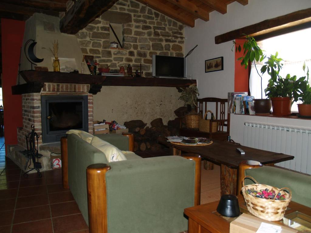 Hotel Rural Piedra Abierta San Martín de Perapertú Zewnętrze zdjęcie